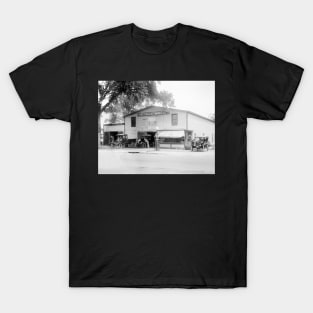 Hyattsville Auto Company, 1920. Vintage Photo T-Shirt